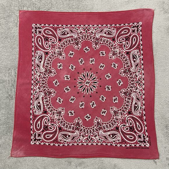 Paisley Bandana Red Hav-A-Hank USA Made Vintage Handkerchief Scarf - Picture 2 of 7